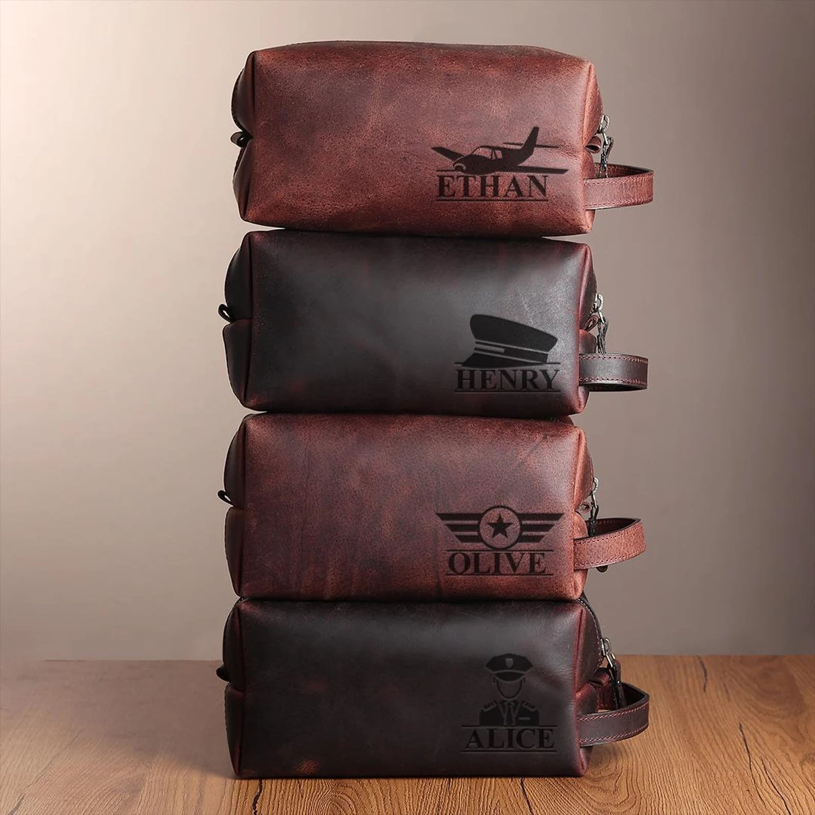 Personalized Leather Toiletry Bag – Pilot Gift for Men